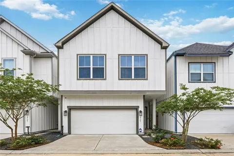 $320,000 | 6723 Martin Oaks Lane, Houston, TX 77076