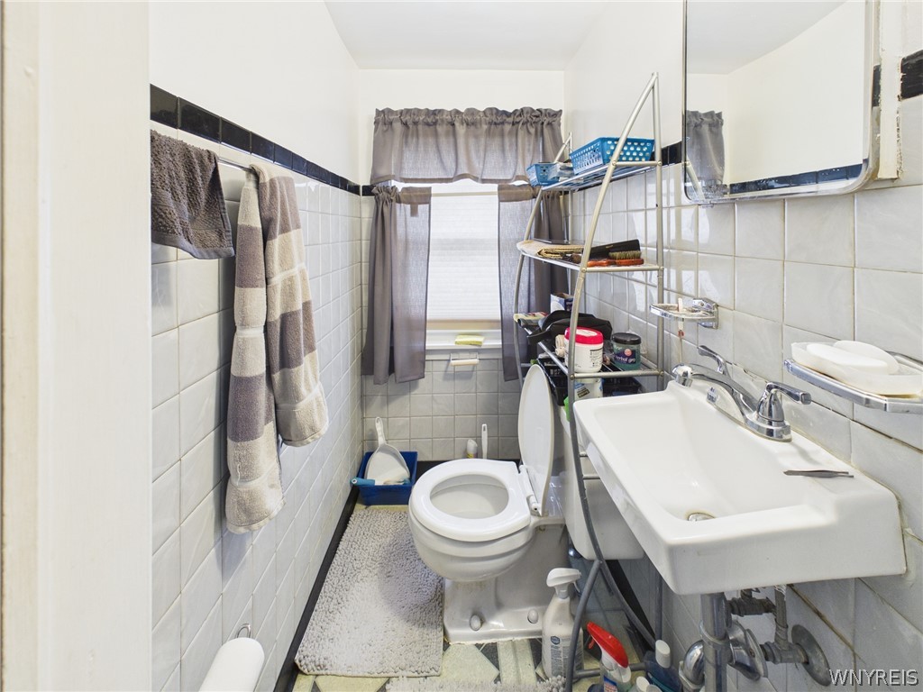 4305 Union Road Cheektowaga, NY 14225 - Photo 19 of 22