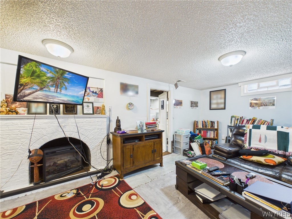 4305 Union Road Cheektowaga, NY 14225 - Photo 20 of 22