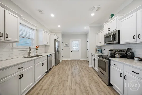 $380,000 | 1116 East 40th Street, Savannah, GA 31404