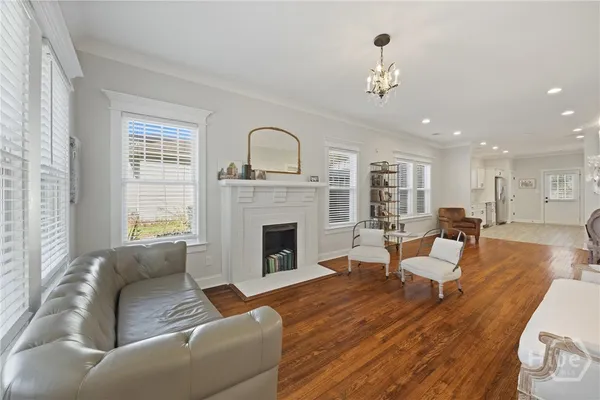 $380,000 | 1116 East 40th Street, Savannah, GA 31404