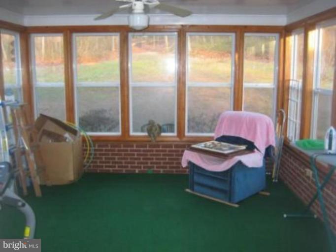 14535 Winchester Grade Road Berkeley Springs, WV 25411 - Photo 10 of 26 Sunroom