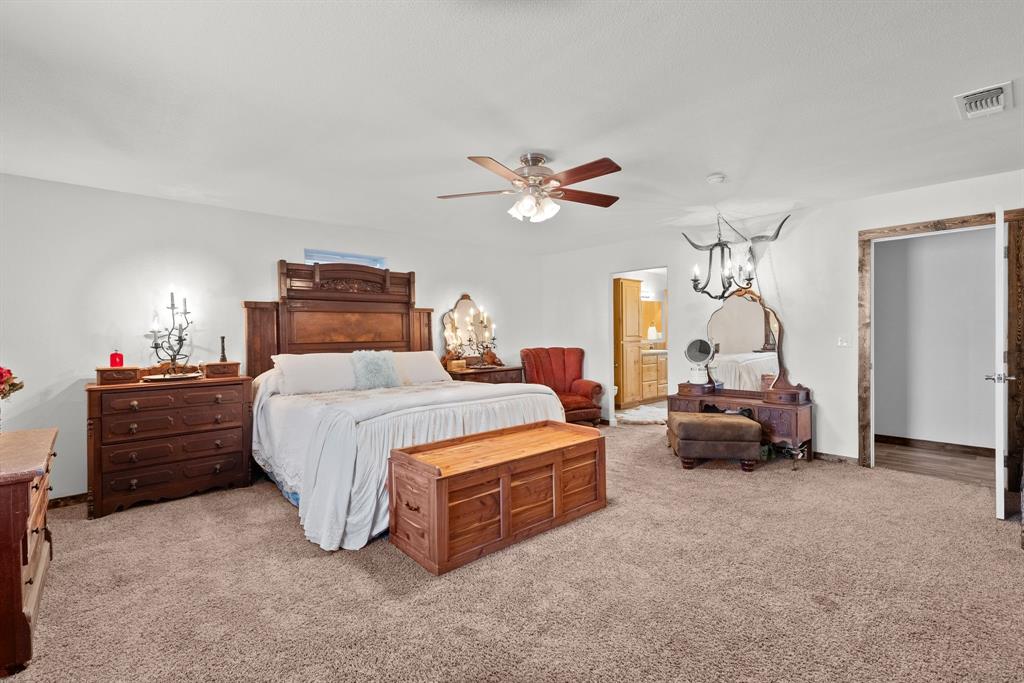 24 County Rd NW 1060 Talco, TX 75487 - Photo 16 of 40