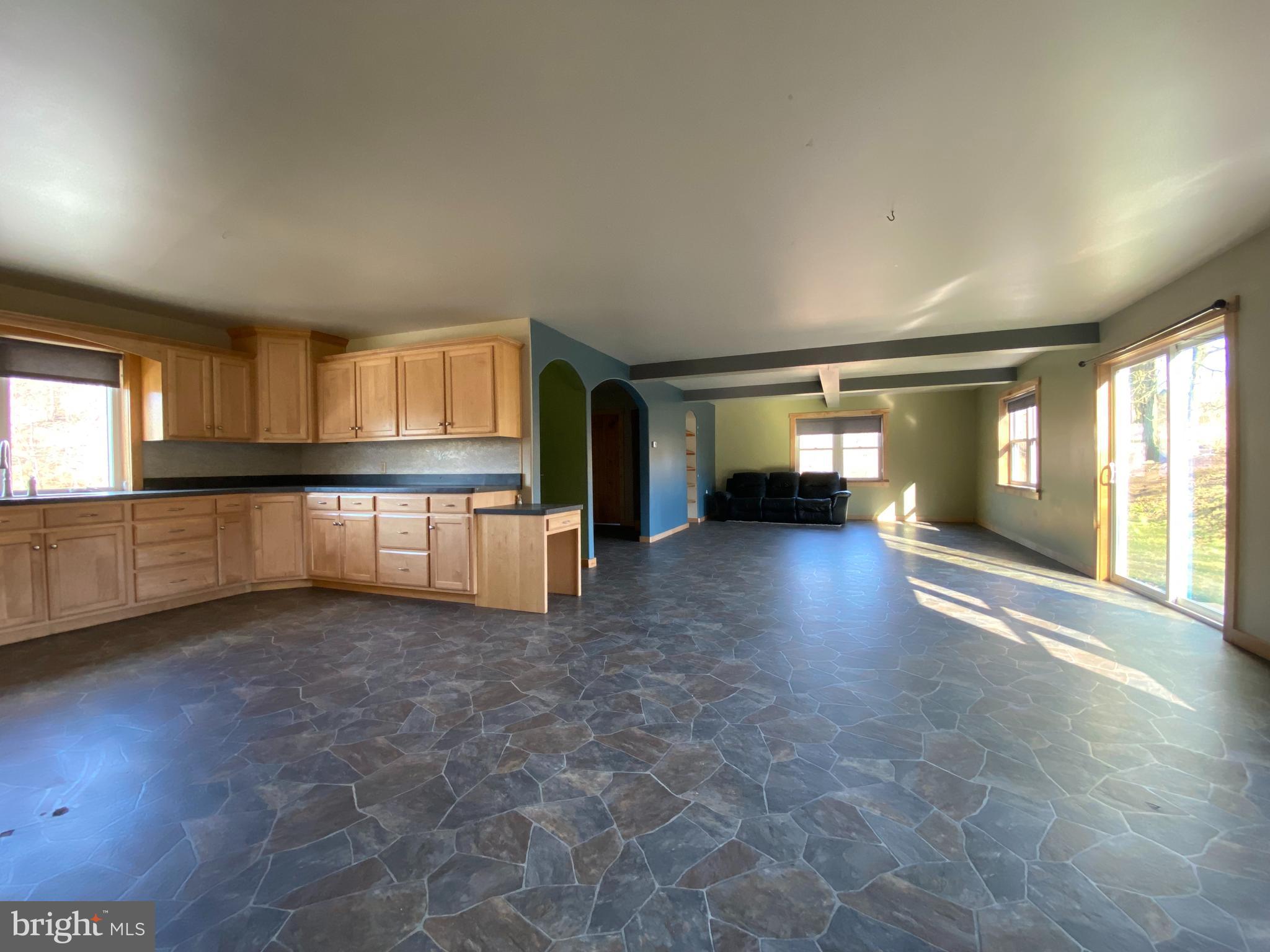 556 Rumshtown Road Spring Glen, PA 17978 - Photo 5 of 17 Gallery Image 5