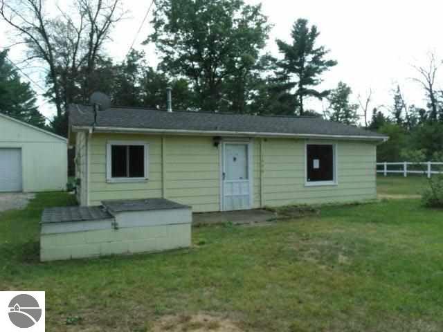 1690 Deer Brook Road Alger, MI 48610 - Photo 15 of 31 1750120-14.JPG