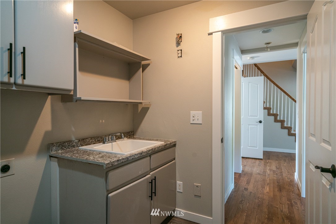 4135 Knowles Road Wenatchee, WA 98801 - Photo 13 of 37 Gallery Image 13