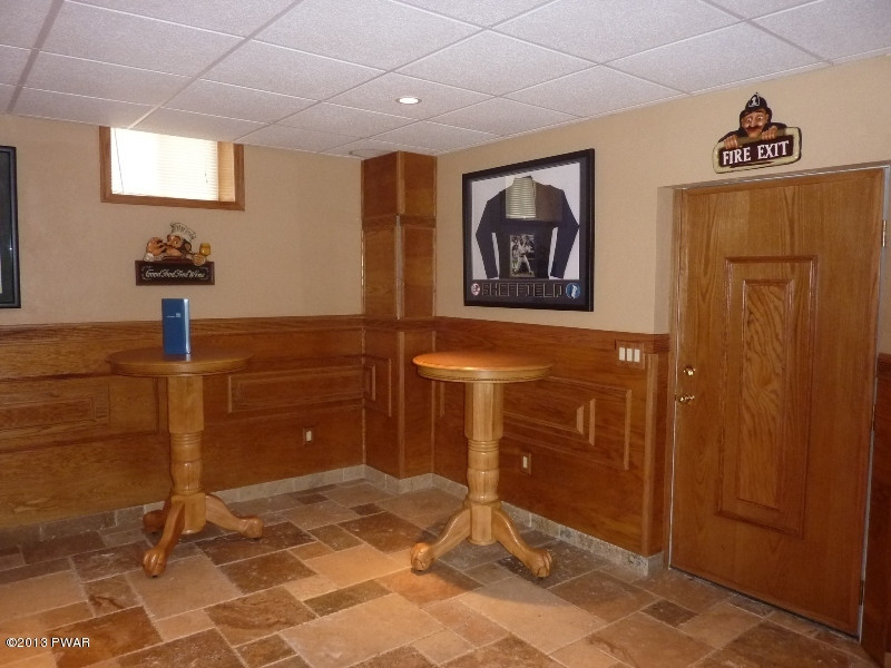 201 Maple Ridge Drive Hawley, PA 18428 - Photo 23 of 52
