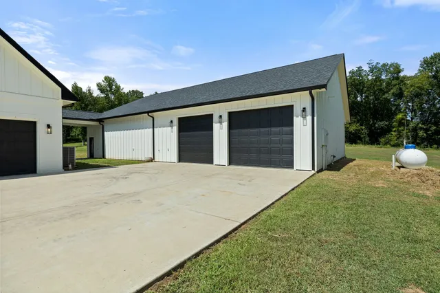 $1,747,000 | 150 Scenic Drive, Pulaski, TN 38478