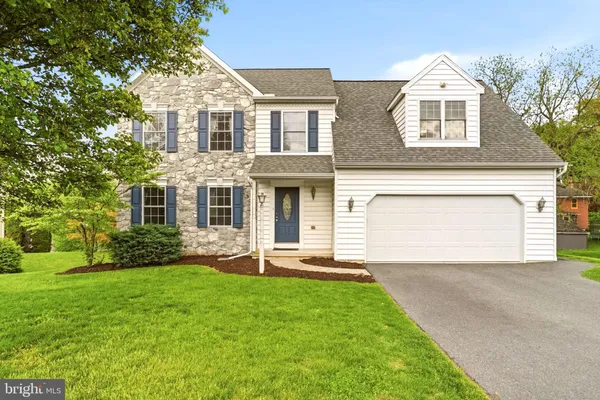 $499,900 | 608 Redwood Drive, Lancaster, PA 17602