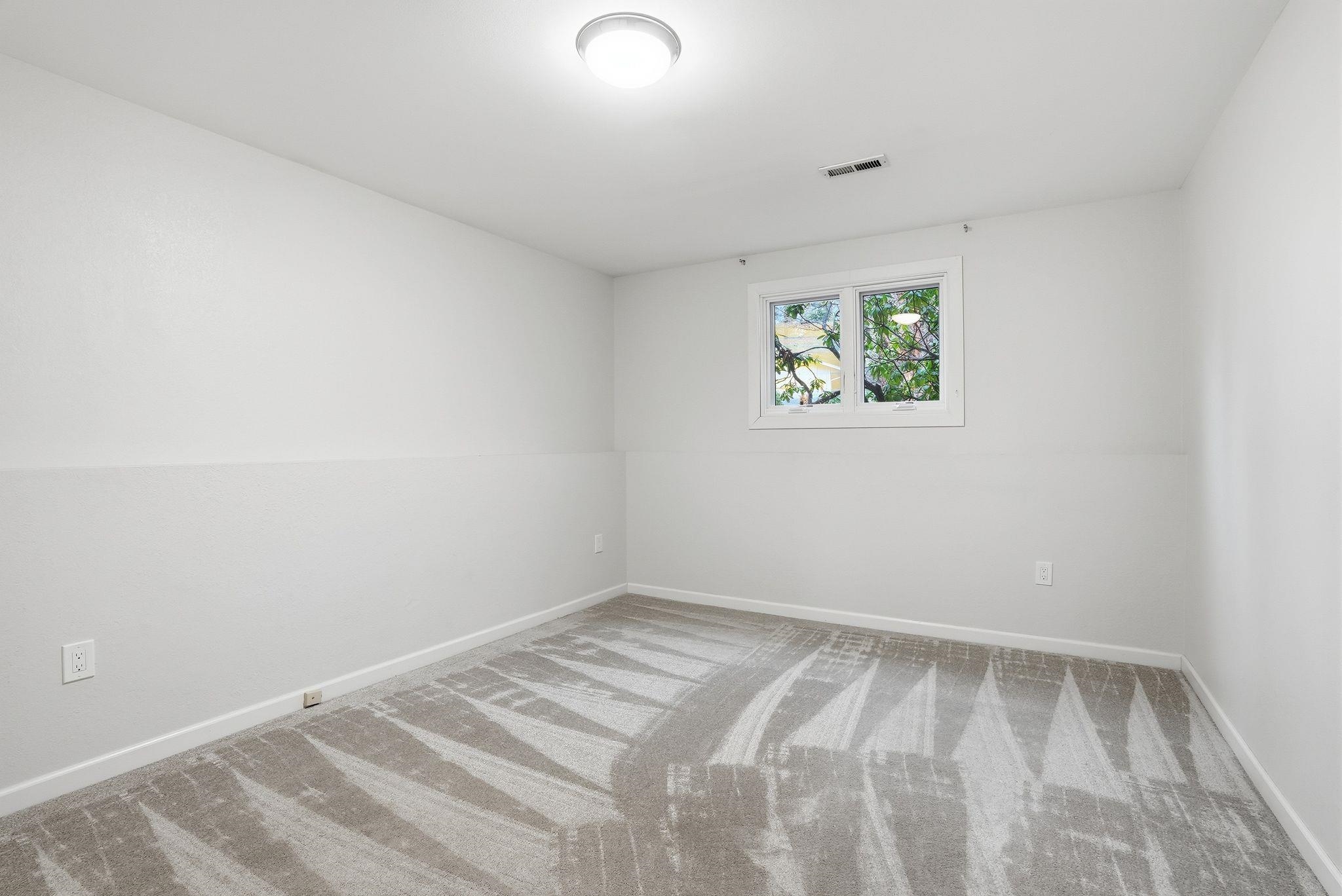 1504 East 64th Avenue Spokane, WA 99223 - Photo 31 of 50