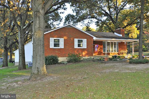 7907 Elizabeth Road Pasadena, MD 21122 - Photo 23 of 30 Exterior (Front)