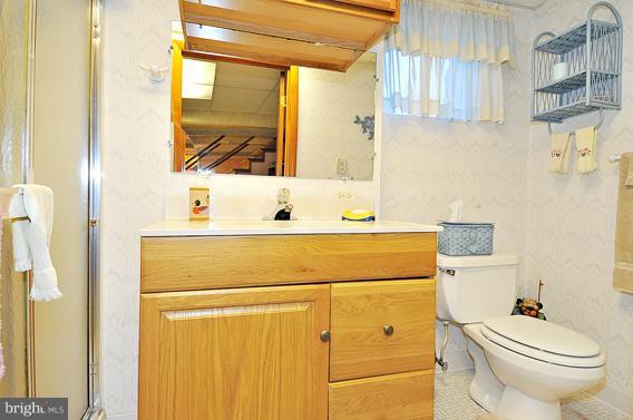 7907 Elizabeth Road Pasadena, MD 21122 - Photo 29 of 30 Bath 3