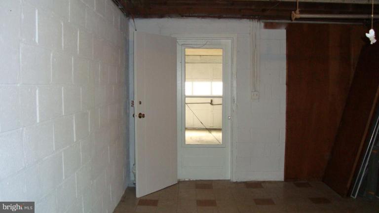 9550 Frederick Road Ellicott City, MD 21042 - Photo 15 of 18 Entrance from garage