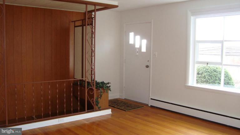 9550 Frederick Road Ellicott City, MD 21042 - Photo 3 of 18 Living Room #2