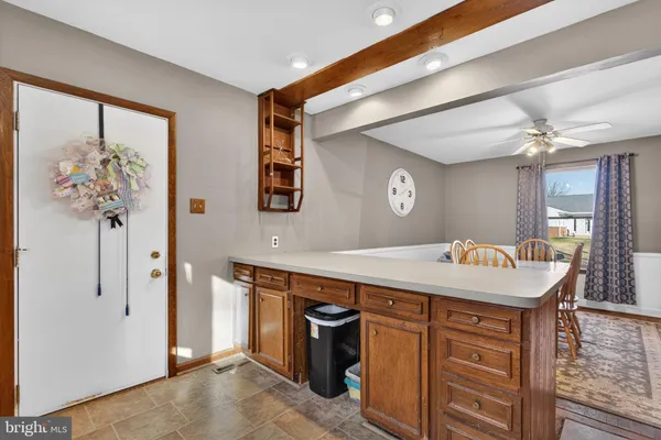 $275,000 | 106 Lakeside Drive, Glassboro, NJ 08028