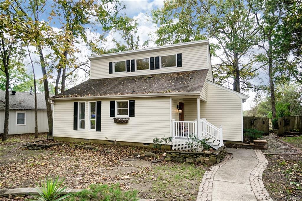 11112 5 Cedars Road Charlotte, NC 28226 - Photo 1 of 33 Gallery Image 1
