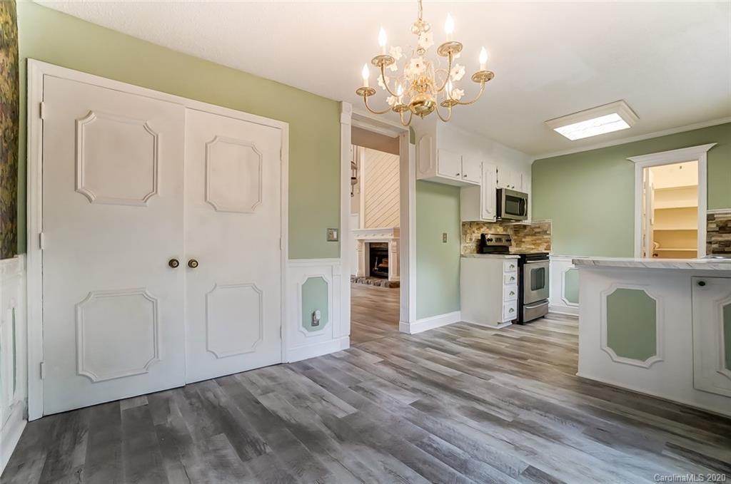 11112 5 Cedars Road Charlotte, NC 28226 - Photo 11 of 33 Gallery Image 11