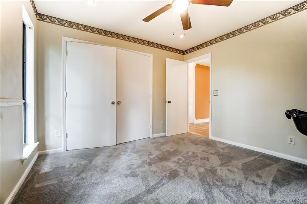 11112 5 Cedars Road Charlotte, NC 28226 - Photo 17 of 33 Gallery Image 17