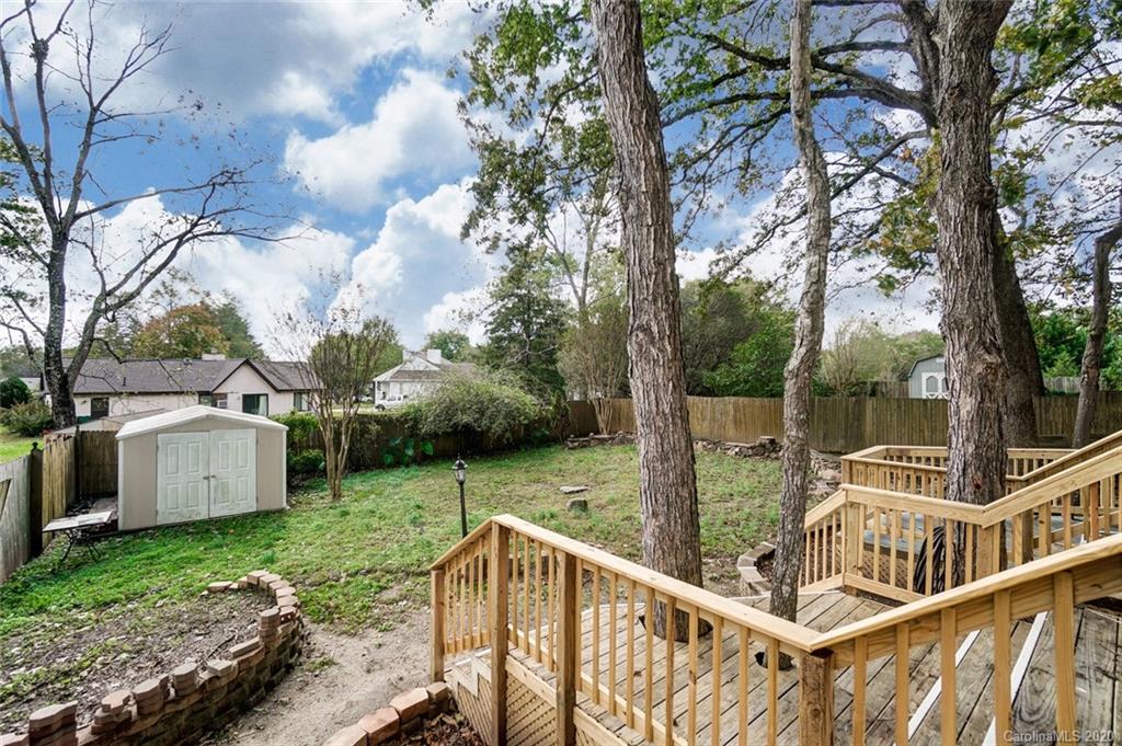 11112 5 Cedars Road Charlotte, NC 28226 - Photo 31 of 33 Gallery Image 31