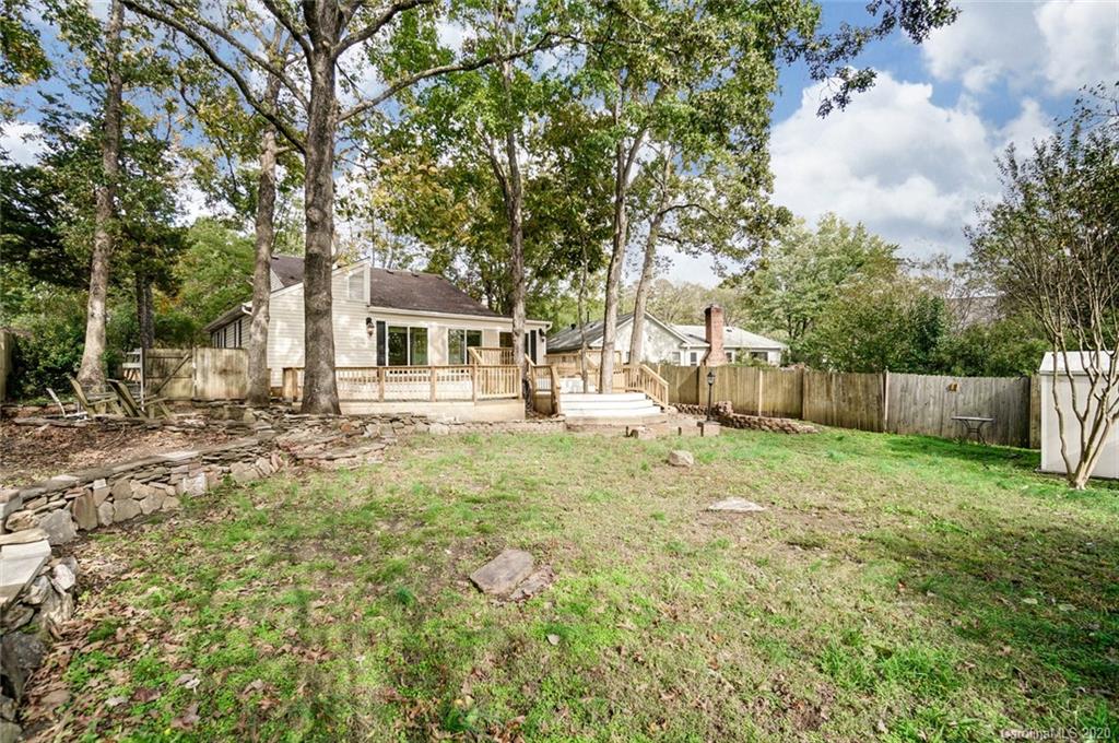 11112 5 Cedars Road Charlotte, NC 28226 - Photo 32 of 33 Gallery Image 32