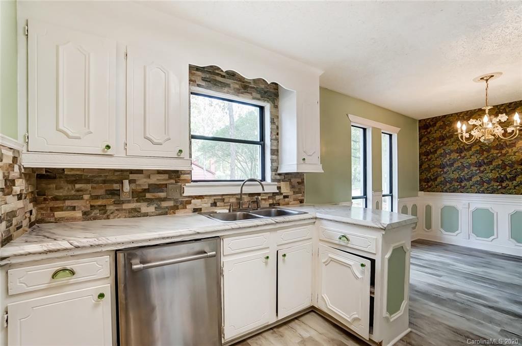 11112 5 Cedars Road Charlotte, NC 28226 - Photo 10 of 33 Gallery Image 10