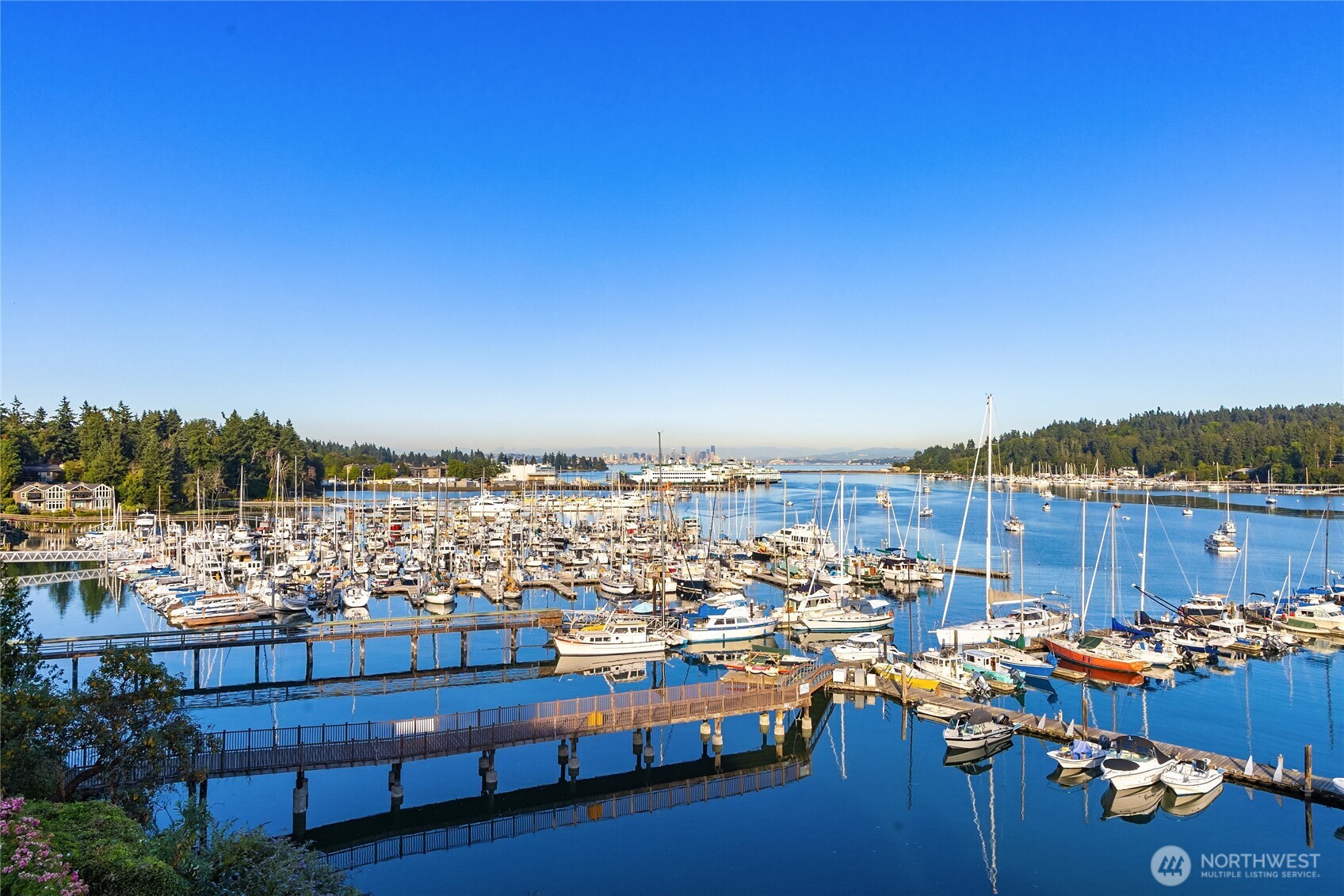 141 Parfitt Way Southwest, Unit D20 Bainbridge Island, WA 98110 - Photo 11 of 26