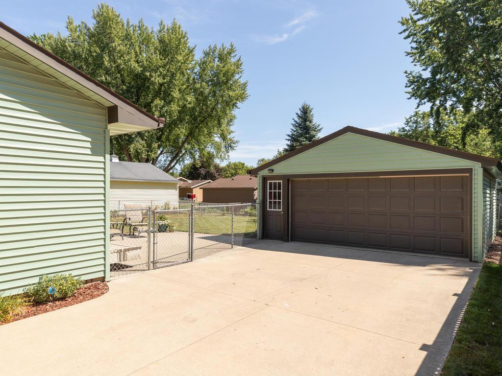 1622 8th Avenue Southeast Rochester, MN 55904 - Photo 30 of 36 Gallery Image 30