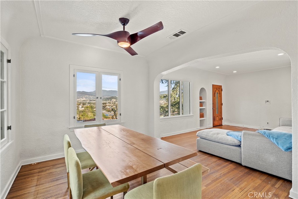 2559 Corralitas Drive Silver Lake, CA 90039 - Photo 15 of 54 a bedroom with a bed and a window