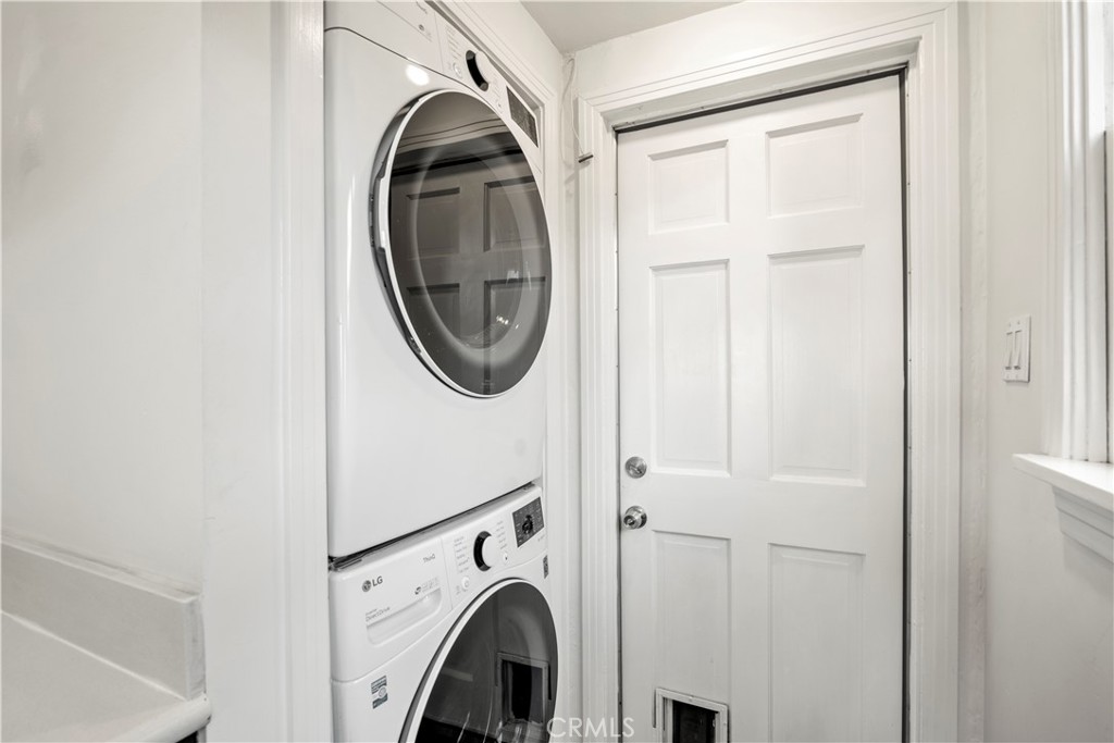 2559 Corralitas Drive Silver Lake, CA 90039 - Photo 24 of 54 a view of a hallway with washer and dryer