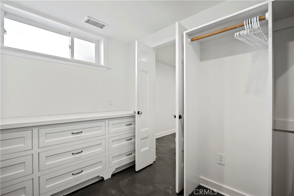 2559 Corralitas Drive Silver Lake, CA 90039 - Photo 39 of 54 a view of an empty walk in closet