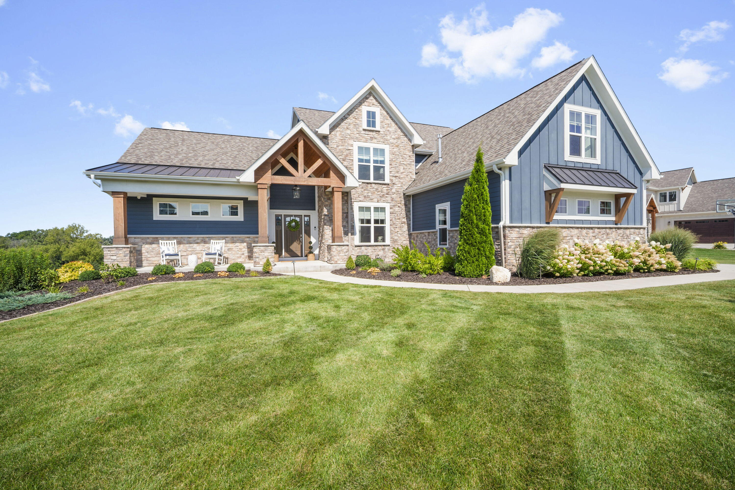 N41-w23622 Century Farm Road Pewaukee, WI 53072 - Photo 2 of 85 2_imgDSC05942