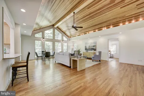 $925,000 | 503 McCauley Street, Washington Grove, MD 20880