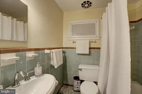 $925,000 | 503 McCauley Street, Washington Grove, MD 20880