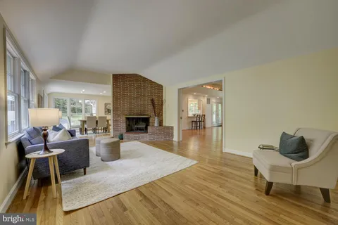 $925,000 | 503 McCauley Street, Washington Grove, MD 20880