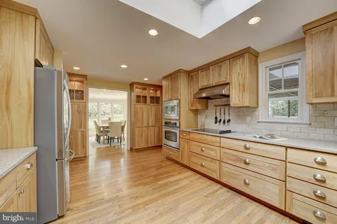 $925,000 | 503 McCauley Street, Washington Grove, MD 20880