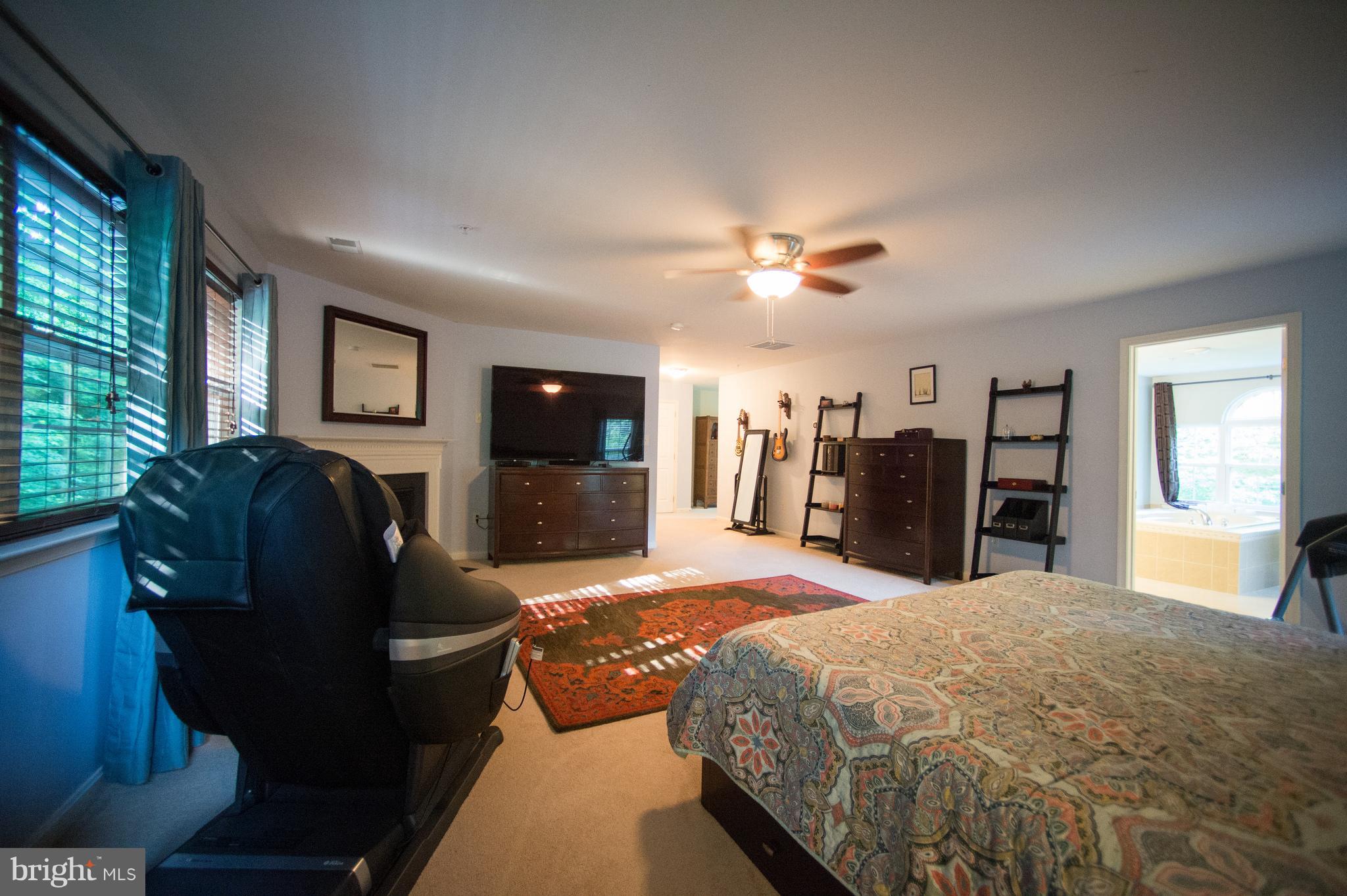 12017 Cross Rd Trail Brandywine, MD 20613 - Photo 8 of 30 Plenty of room to relax and unwind
