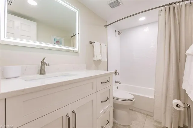 $4,500 | 3032 Sandpiper Bay Circle, Unit G102, Naples, FL 34112