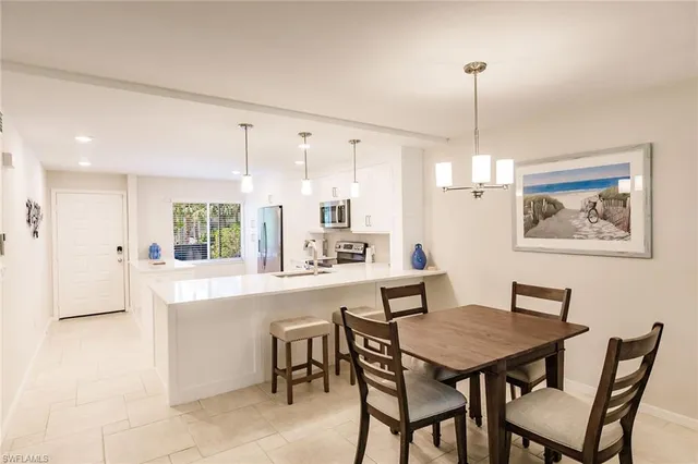 $4,500 | 3032 Sandpiper Bay Circle, Unit G102, Naples, FL 34112