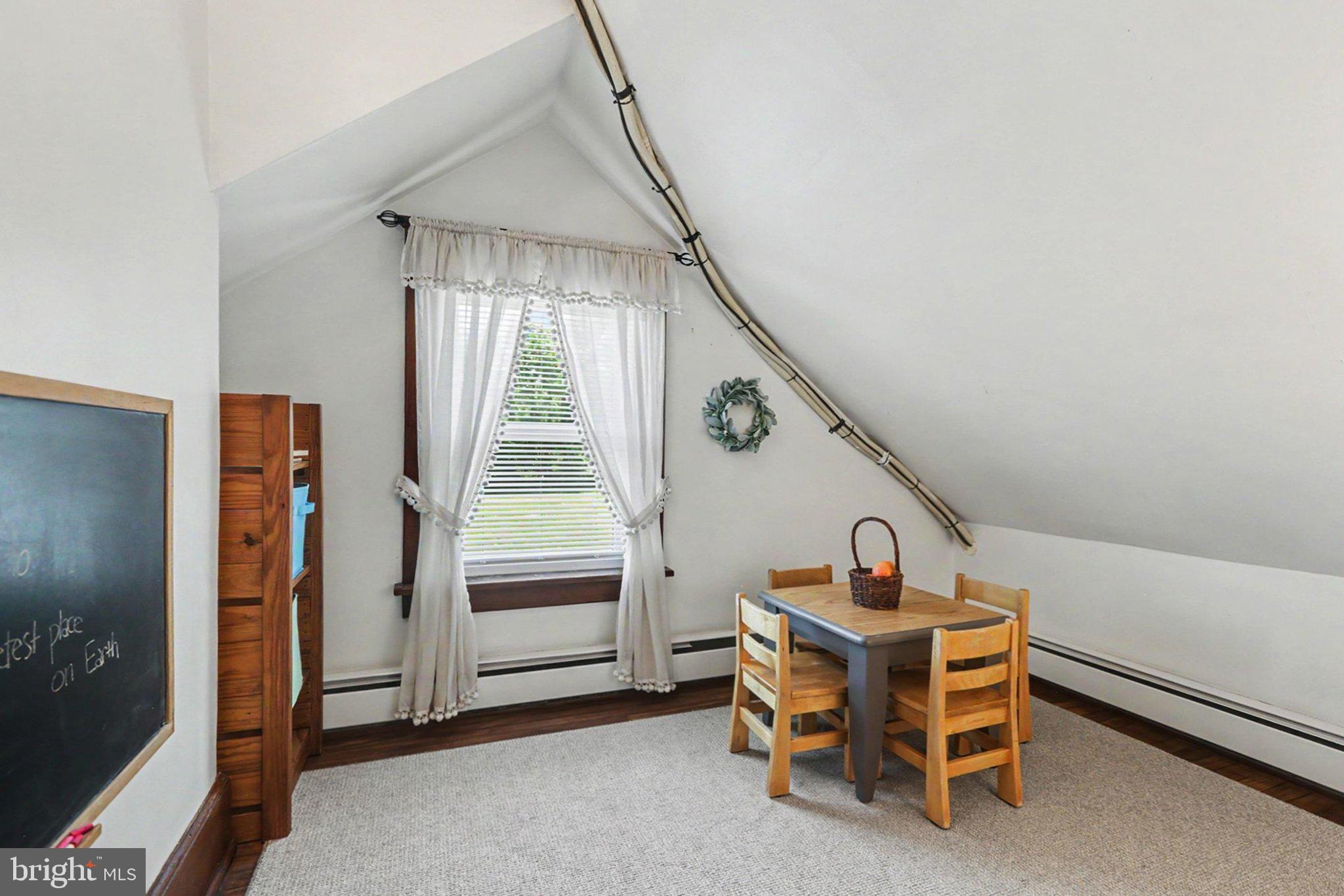 163 East Derry Road Hershey, PA 17033 - Photo 24 of 39 Bedroom 3 Walk-in Closet