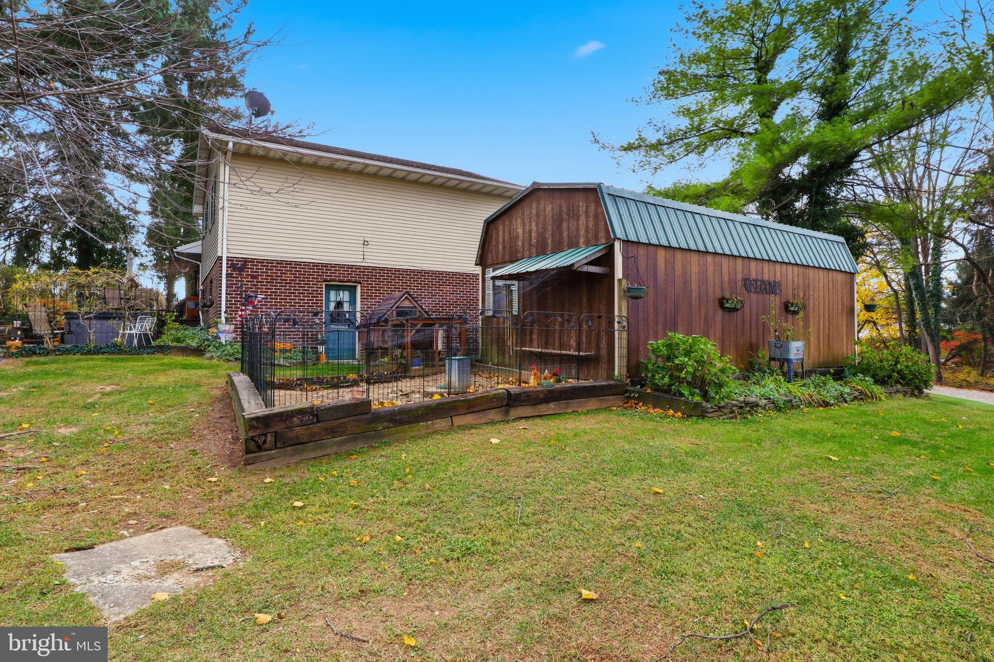 1934 Forge Heights Ln Spring Grove Spring Grove, PA 17362 - Photo 47 of 53 a view of a house with backyard and sitting area