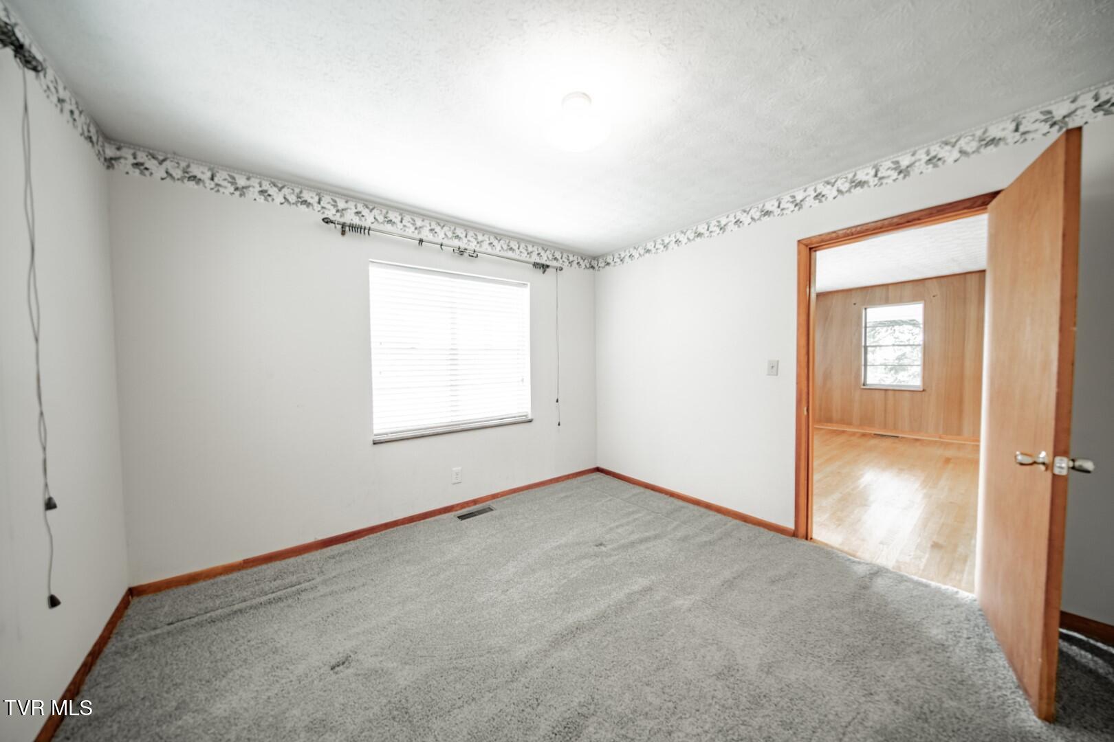 141 Hiola Street Newport, TN 37821 - Photo 22 of 42 20