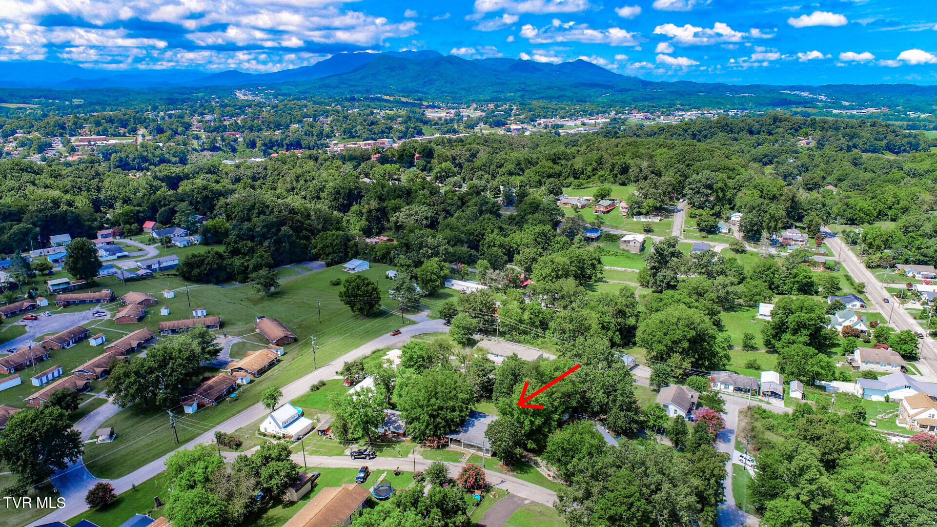 141 Hiola Street Newport, TN 37821 - Photo 29 of 42 27