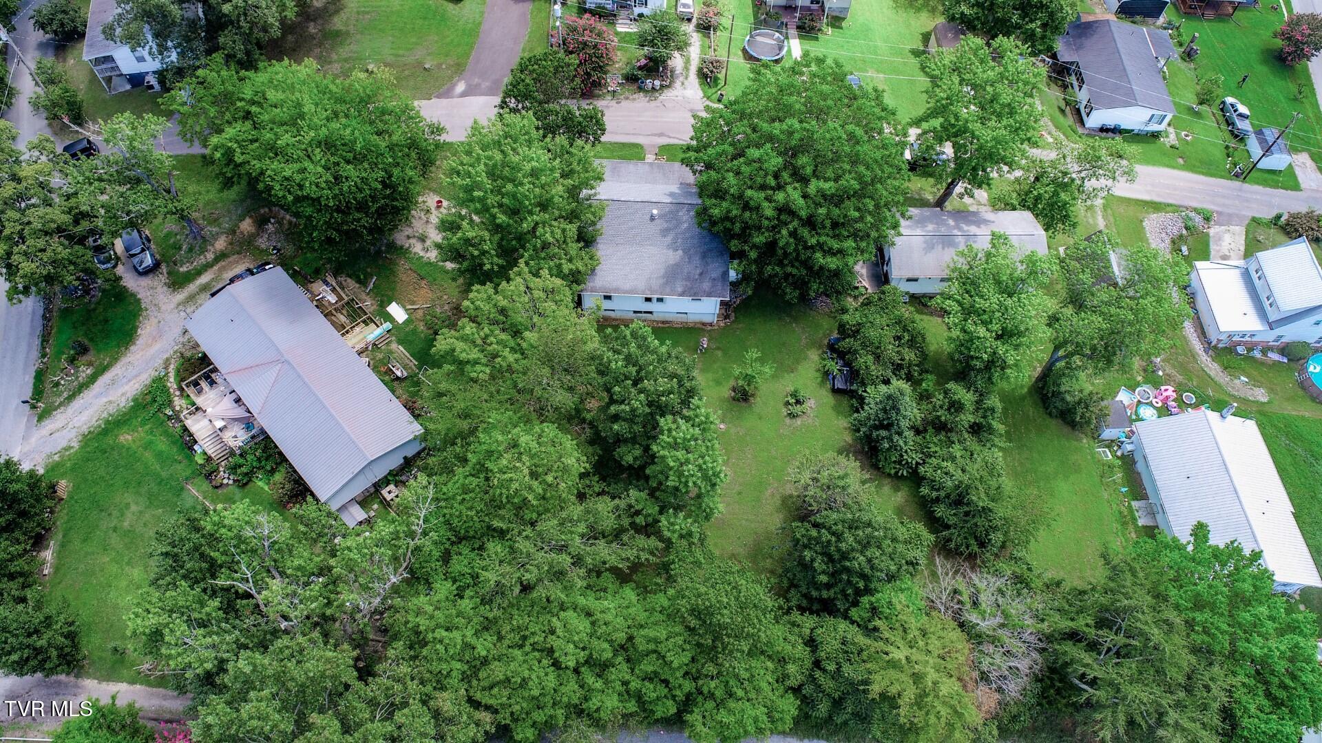 141 Hiola Street Newport, TN 37821 - Photo 33 of 42 31