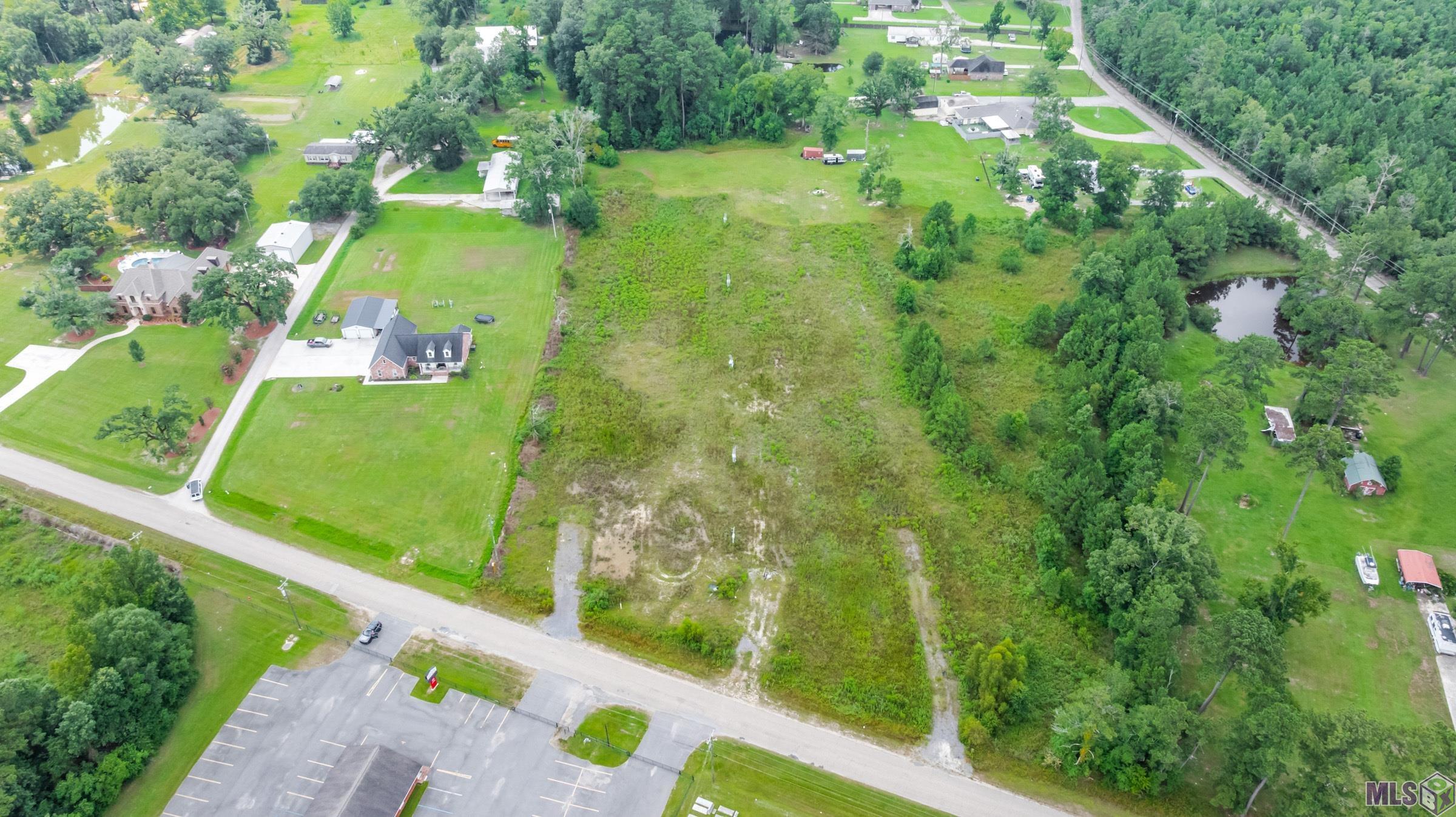 5 Red Oak Road Livingston, LA 70754 - Photo 1 of 6 Gallery Image 1