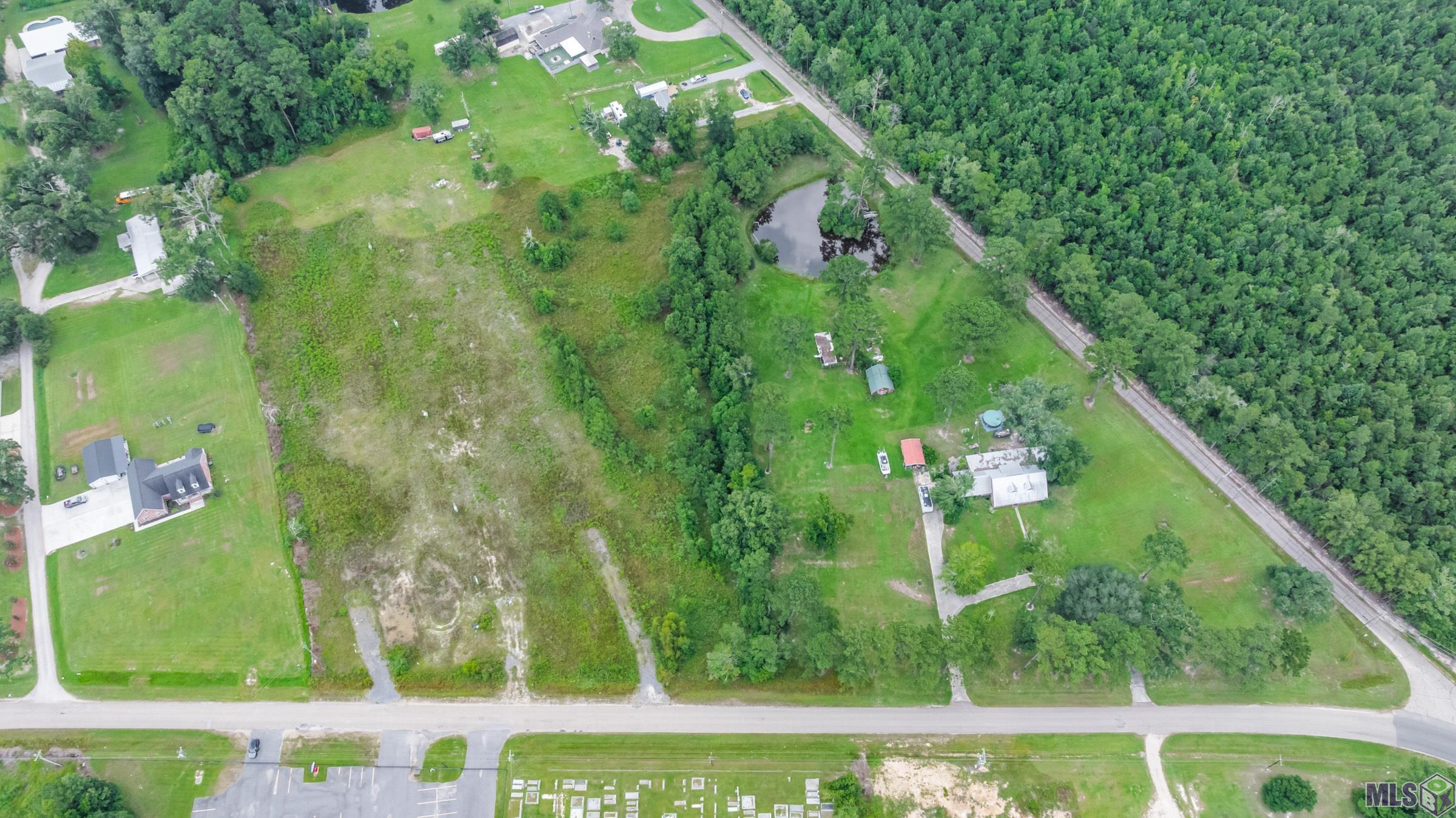 5 Red Oak Road Livingston, LA 70754 - Photo 3 of 6 Gallery Image 3