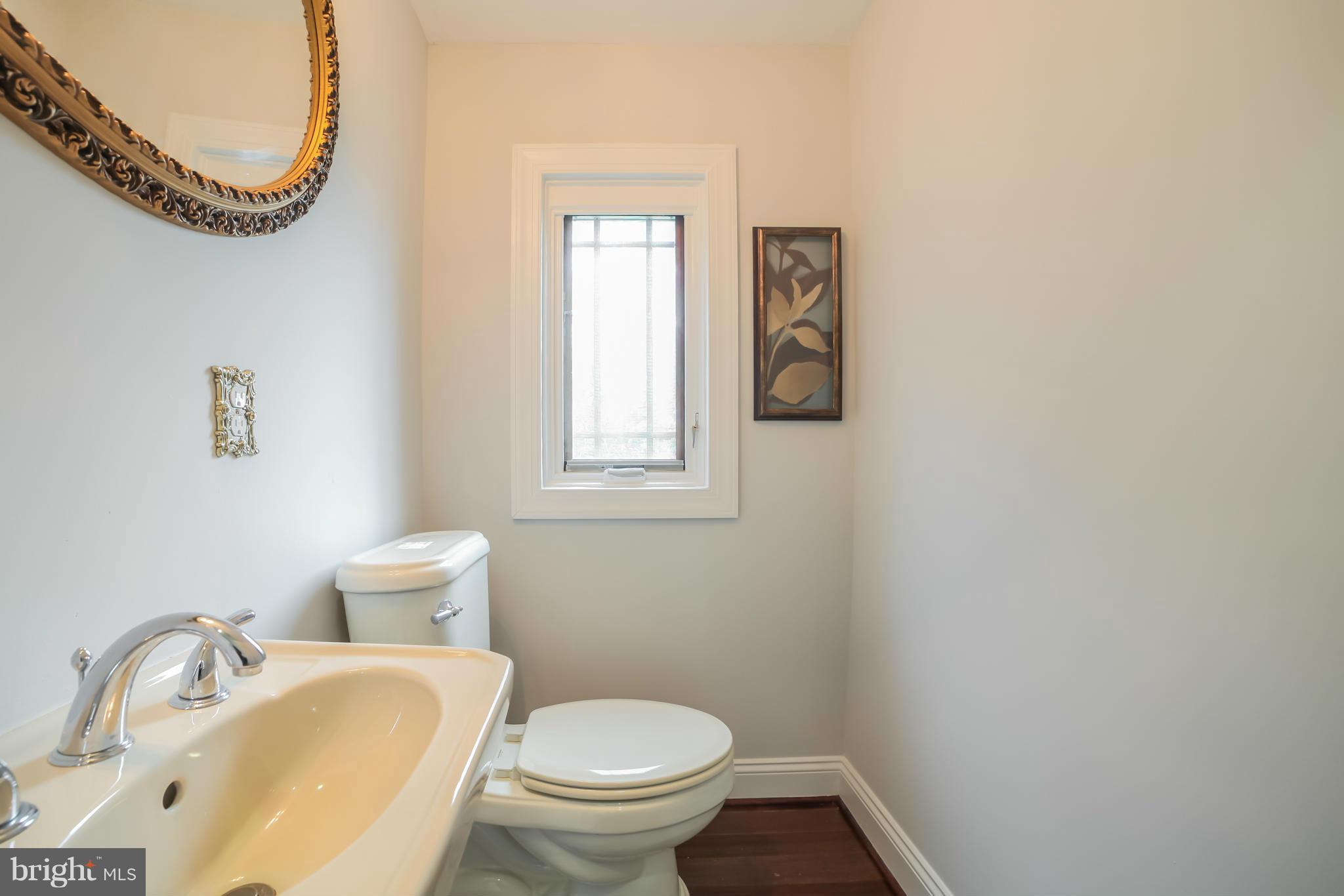 9436 Damascus Road Damascus, MD 20872 - Photo 22 of 28 Bath