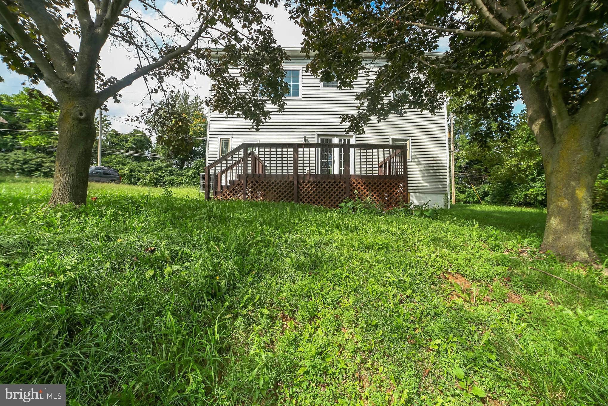 9436 Damascus Road Damascus, MD 20872 - Photo 27 of 28 Exterior (Rear)