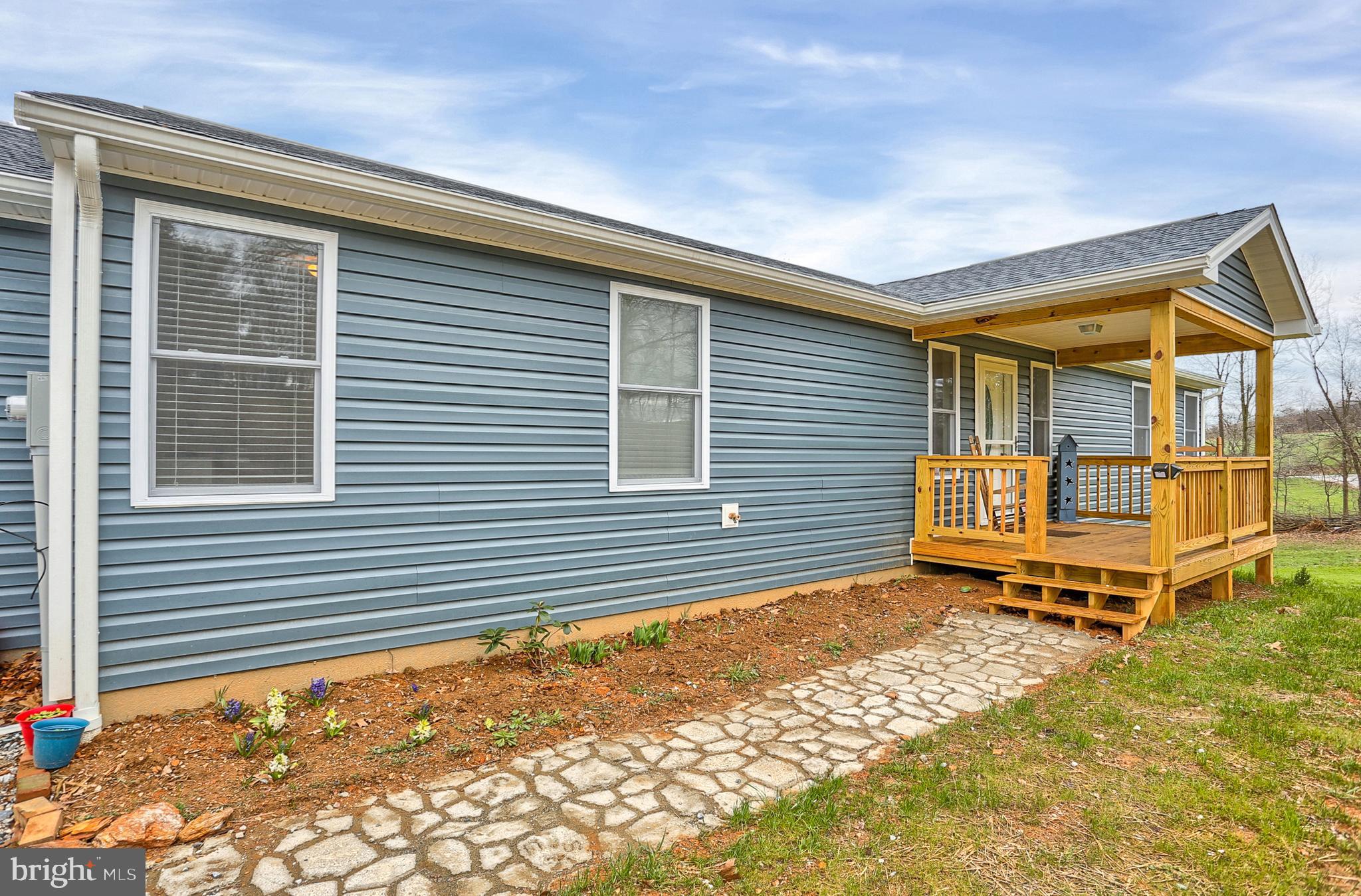 13507 Laurel Road Brogue, PA 17309 - Photo 3 of 31