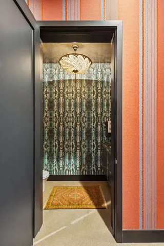 $3,650,000 | 900 West Washington Boulevard, Unit 802, Chicago, IL 60607