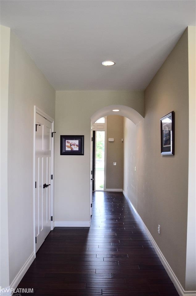 22558 Brantingham Road Macomb, MI 48044 - Photo 12 of 37 31394659-12.JPG